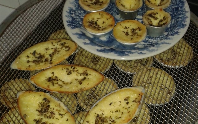 Empadinha de queijo fácil