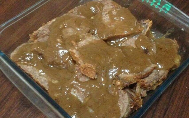 Molho madeira simples