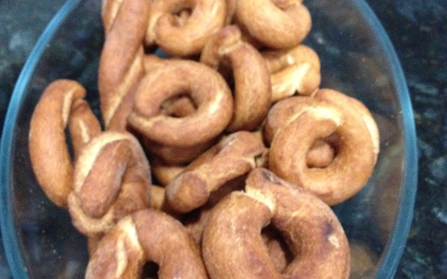 Biscoito frito de vinagre