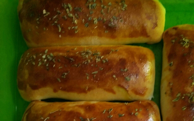 Enroladinho de presunto e mussarela