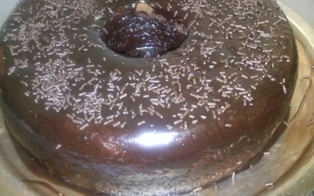 Bolo de chocolate (super fácil e rápido)