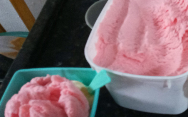 Sorvete de morango (gelatina)