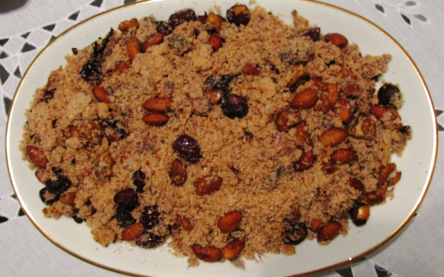 Farofa crocante de avelãs