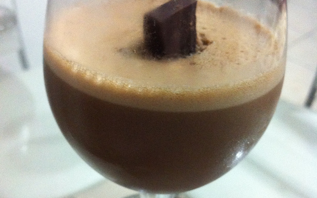 Mousse rápida de chocolate