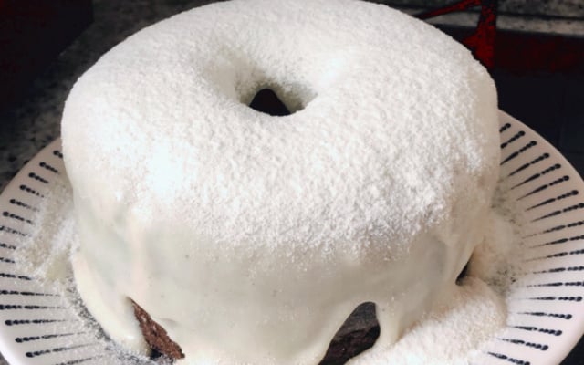 Bolo vulcão de leite ninho