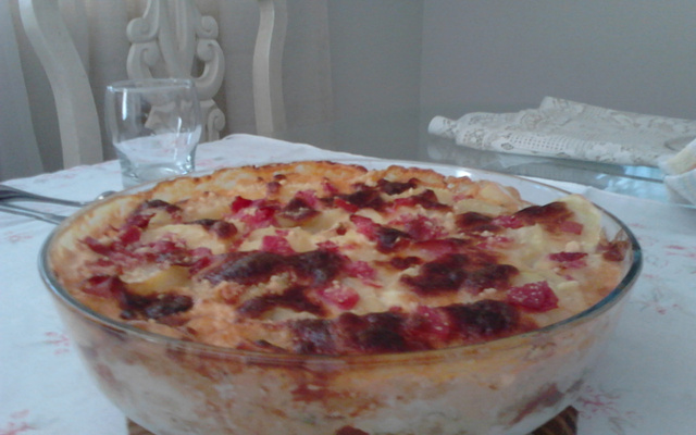 Gratinado de batata com presunto e queijo