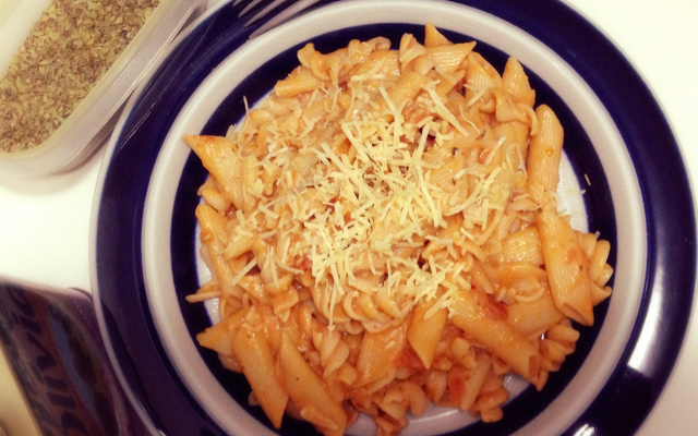 Macarrão ao molho de gorgonzola