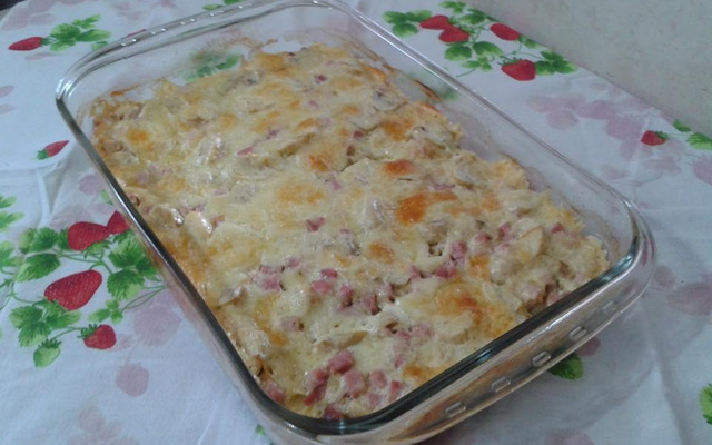 Batata a portuguesa gratinada