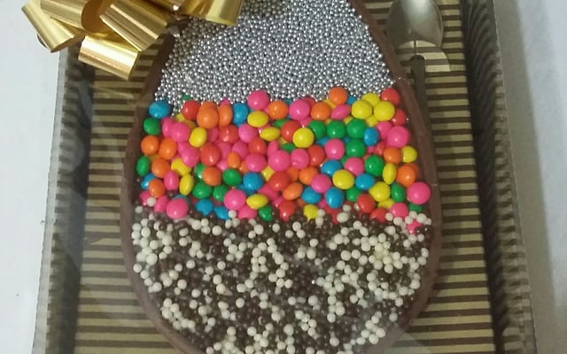 Ovo de Páscoa recheado