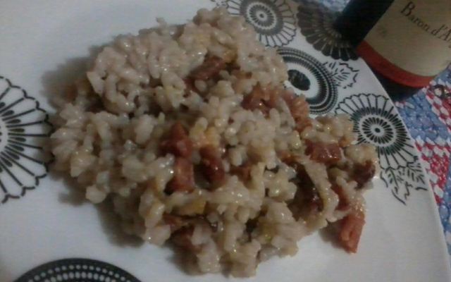 Risoto de alho-poró com calabresa e bacon