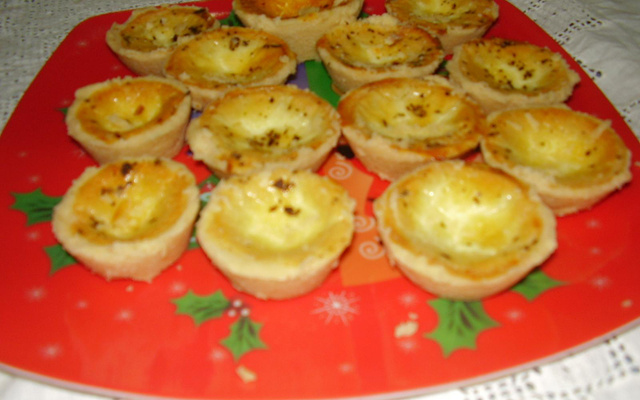 Empadas de queijo da Line