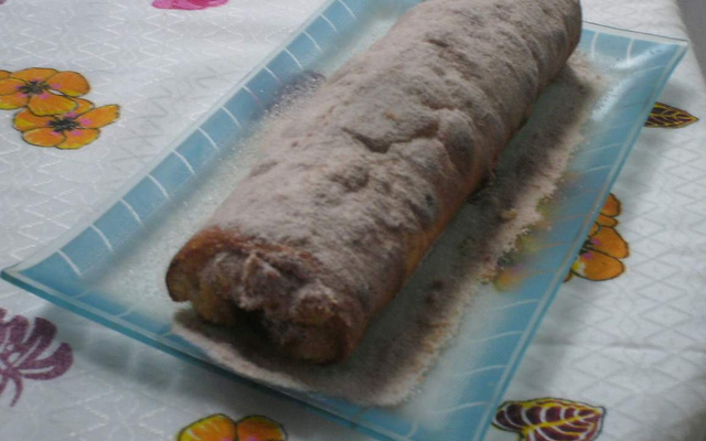 Rocambole de banana