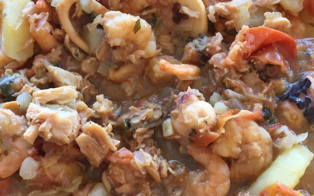 Caldeirada de frutos do mar