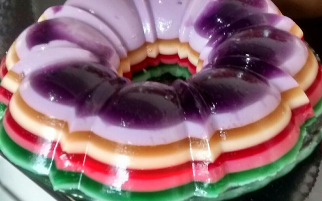 Gelatina Colorida em camadas