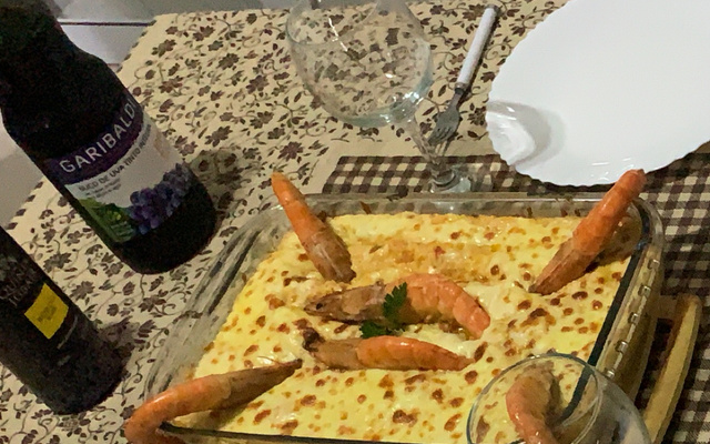 Risoto de camarão com requeijão