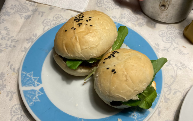 Pão de hambúrguer (tipo do mc donalds)