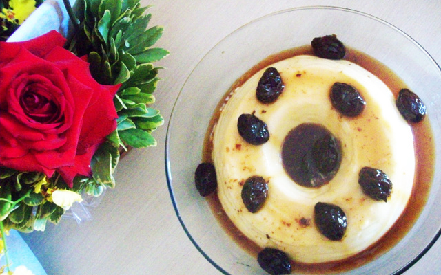 Pudim que não vai ao fogo, fácil, rápido e delicioso