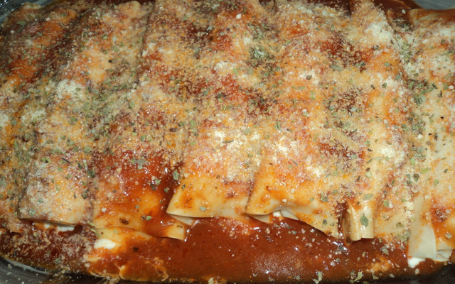 Canelone com requeijão