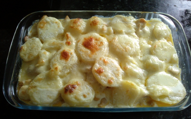 Frango cremoso com batata