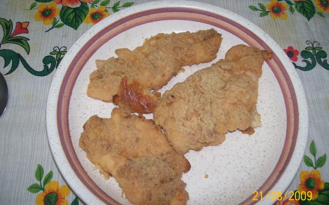 Filé de frango na bolacha