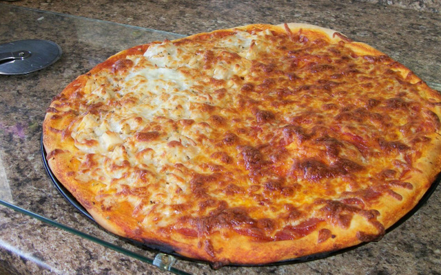 Pizza simples by Neneli