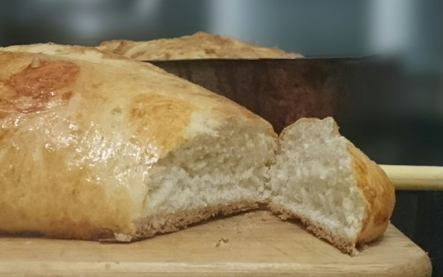 Pão caseiro simples (pão sovado)