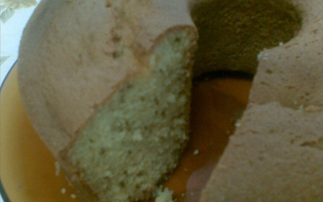 Bolo de fubá com erva doce