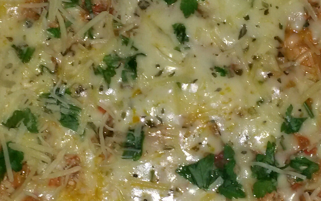 Pirarucú fresco de forno ao molho de aspargo ou tomate