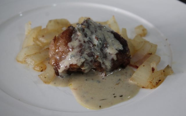 Mignon ao molho de gorgonzola