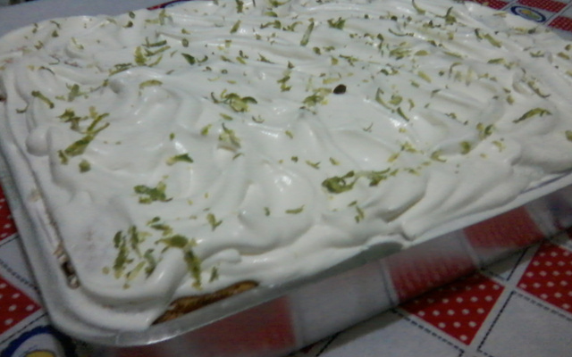 Bolo de limão