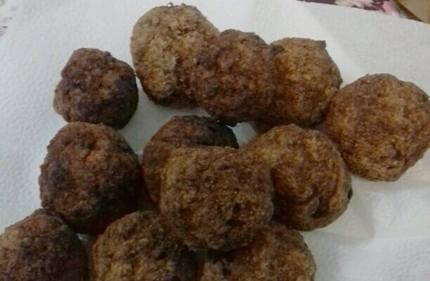 Almôndega sem glúten fácil e rápida