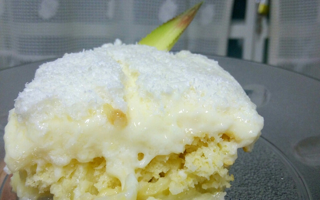 Bolo abacaxi de forma