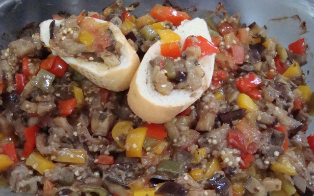 Camponata assada de berinjela