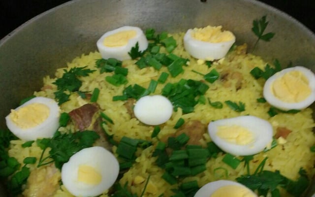 Arroz com costelinha de porco