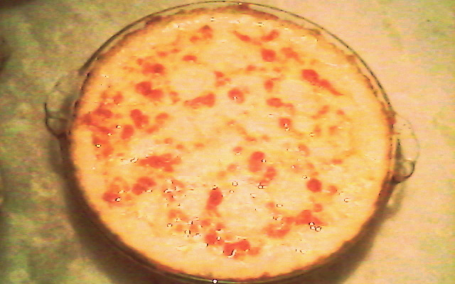 Escondidinho de carne seca com molho branco, com cobertura de muçarela, gratinado