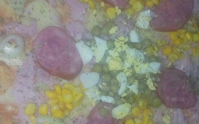 Massa de pizza fina a lenha