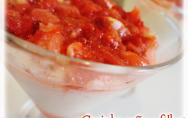 Mousse de limão siciliano com morango