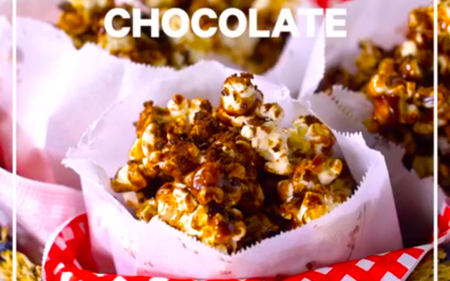 Cobertura de chocolate para pipoca