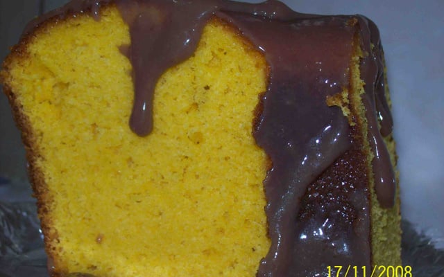 Bolo prático de cenoura