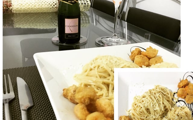 Macarrão ao molho Alfredo