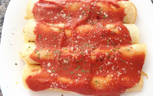 Panqueca de molho à bolonhesa