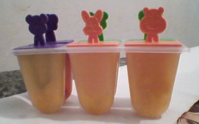 Picolé salada de frutas