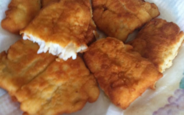 Filé de peixe rápido à milanesa