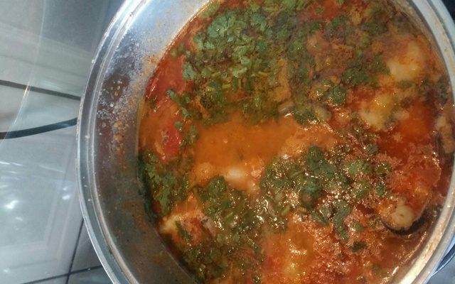 Peixe ao molho de leite de coco