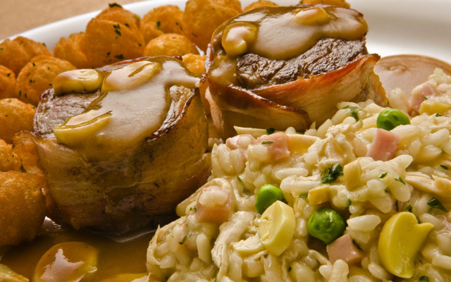 Medalhão de Filé Mignon ao Molho Madeira Premiatto