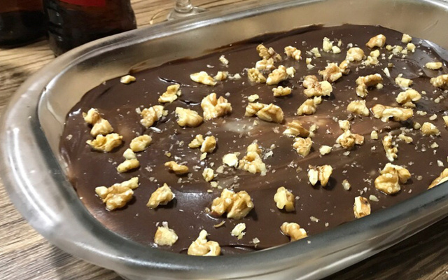 Pavê vegano de chocolate e nozes