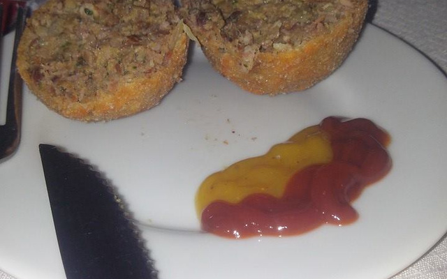 Bolinho de churrasco