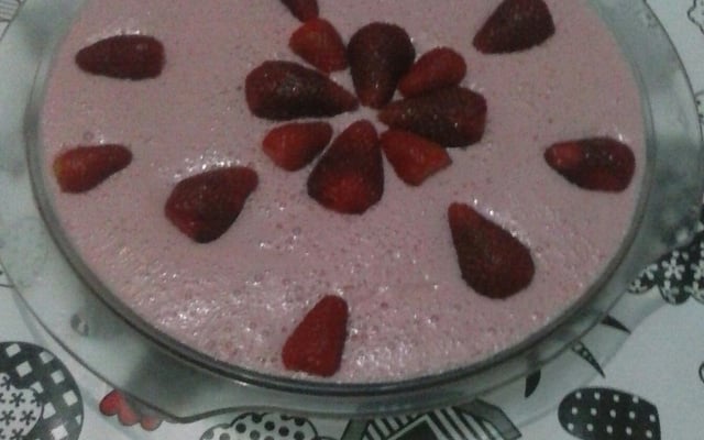 Mousse de morango da Carmelita