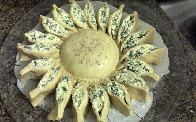 Torta sol de espinafre com ricota