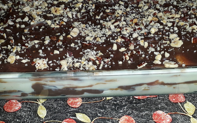 Pavê de chocolate e creme prático